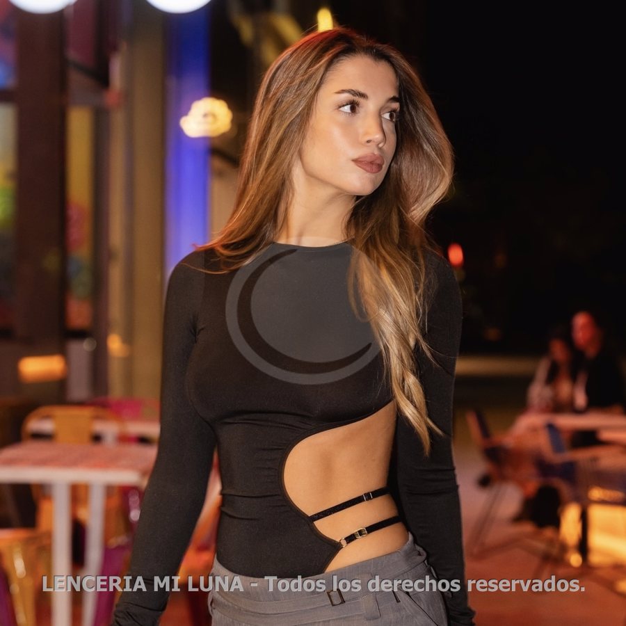 TRENDA Body c/recorte y tiras laterales microfibra lurex