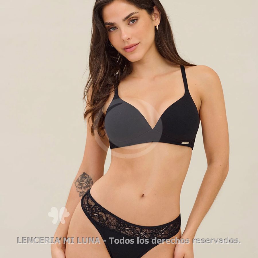 MK Conj.Triang. Alg.y Lyc.c/Encaje y C.lessBrenda